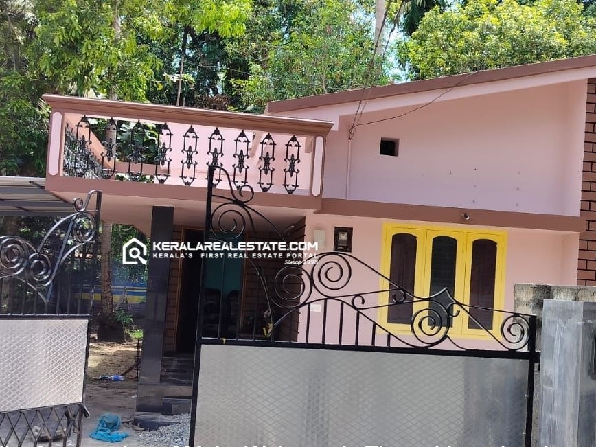 15 CENTS PROPERTY WITH BUILDING FOR SALE NEAR VYTTILA MOBILITY HUB, ERNAKULAM