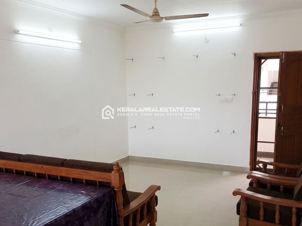 2 BHK Flat for Sale in Thevara, Ernakulam 