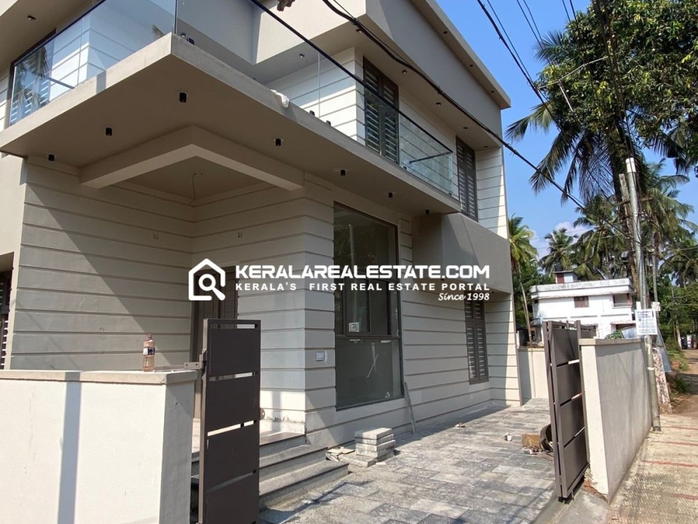 4 BHK HOUSE FOR SALE AT MATHOTTAM, CALICUT