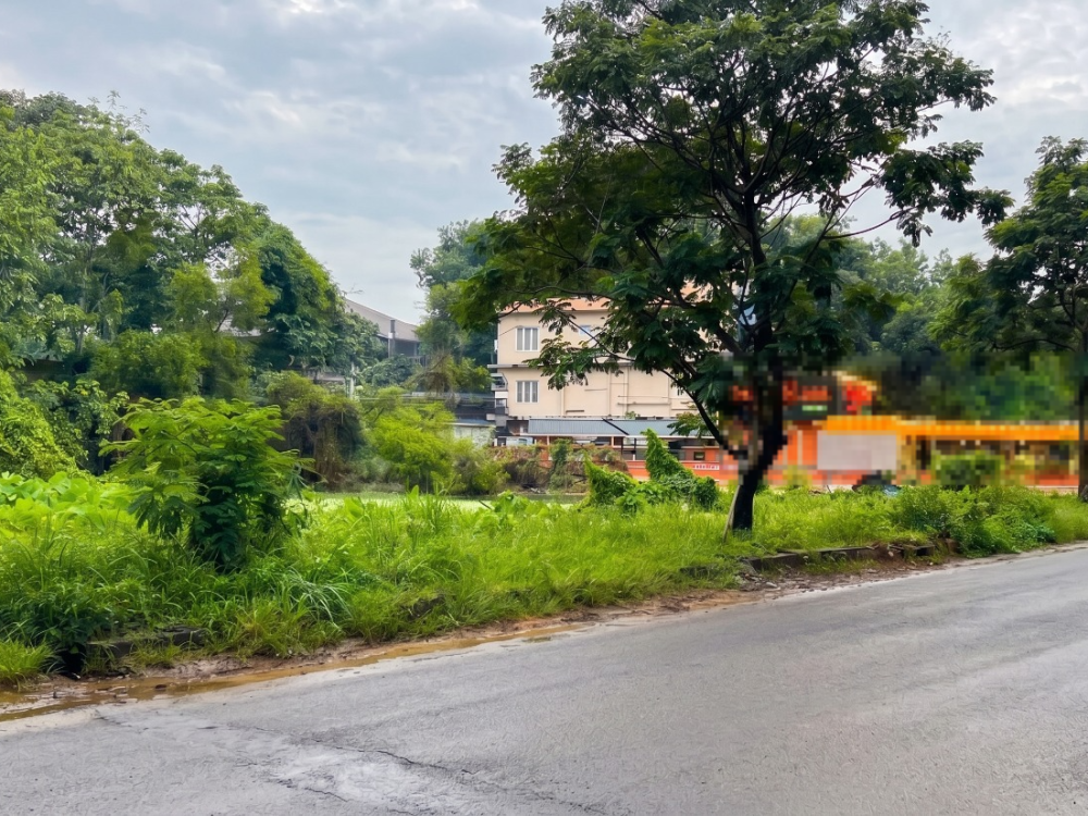  LAND FOR SALE NEAR SEA PORT AIRPORT ROAD, ERNAKULAM