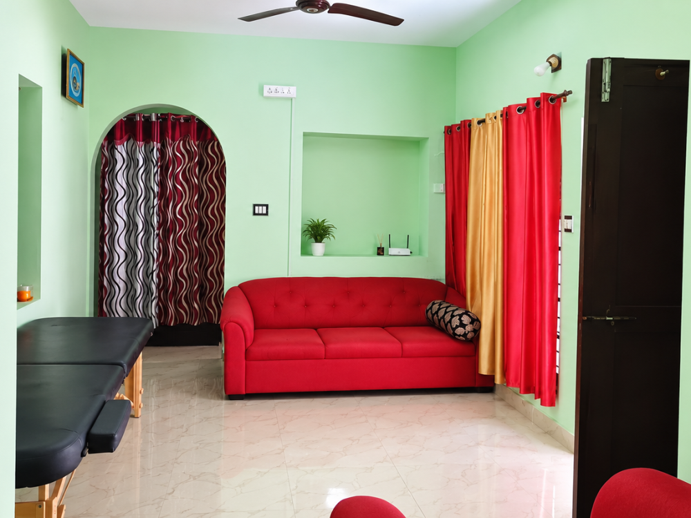 3 BHK HOUSE WITH GYM & HOME THEATRE FOR SALE IN PERINGALA, NEAR KAKKANAD, ERNAKULAM