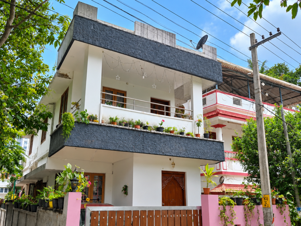 3 BHK 2-STOREY HOUSE FOR SALE IN KUREEKKAD, NEAR CHOTTANIKKARA TEMPLE, ERNAKULAM