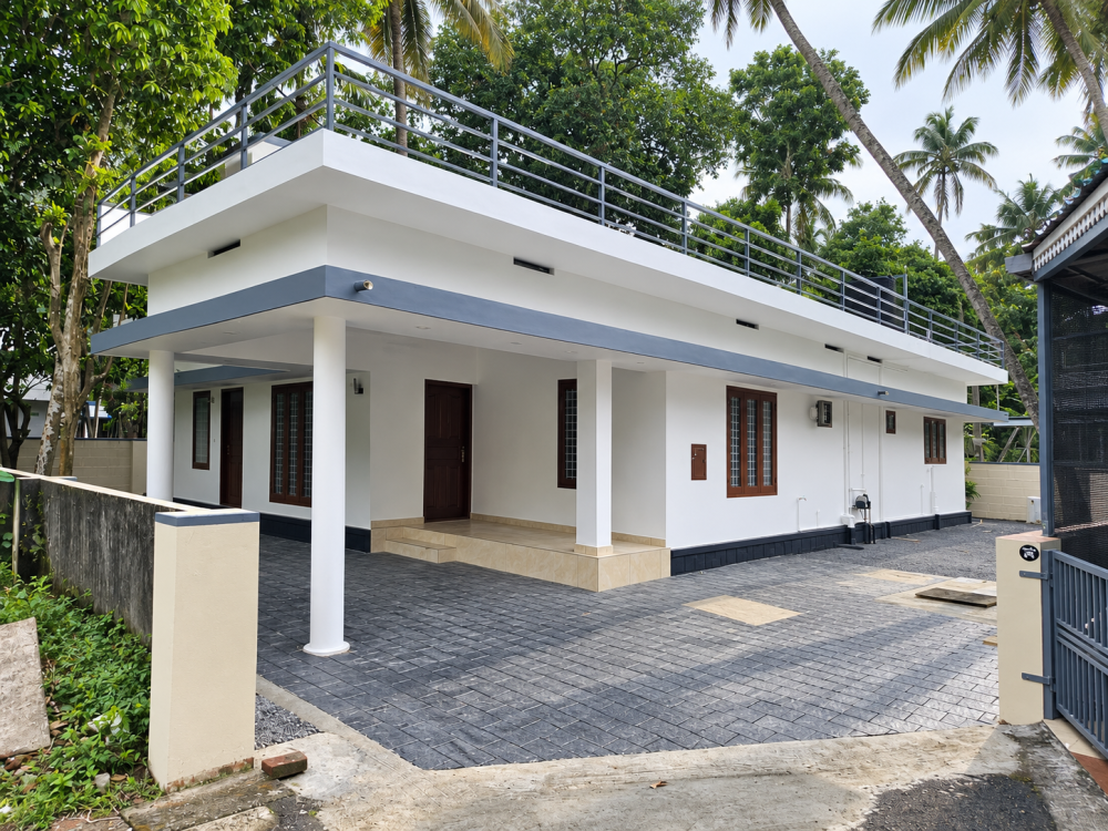 10 Cents of Land with Renovated House for Sale in Vennala, Kochi