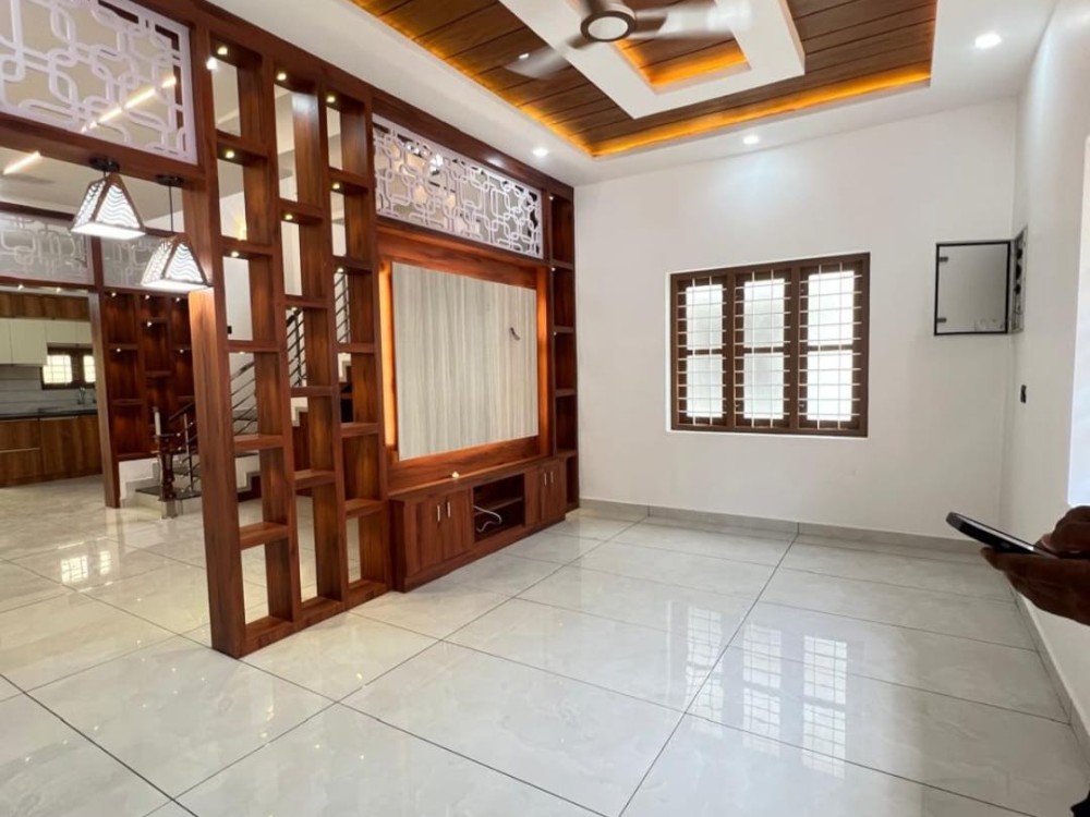 5 BHK House for Sale in Thevakkal, Kakkanad, Ernakulam