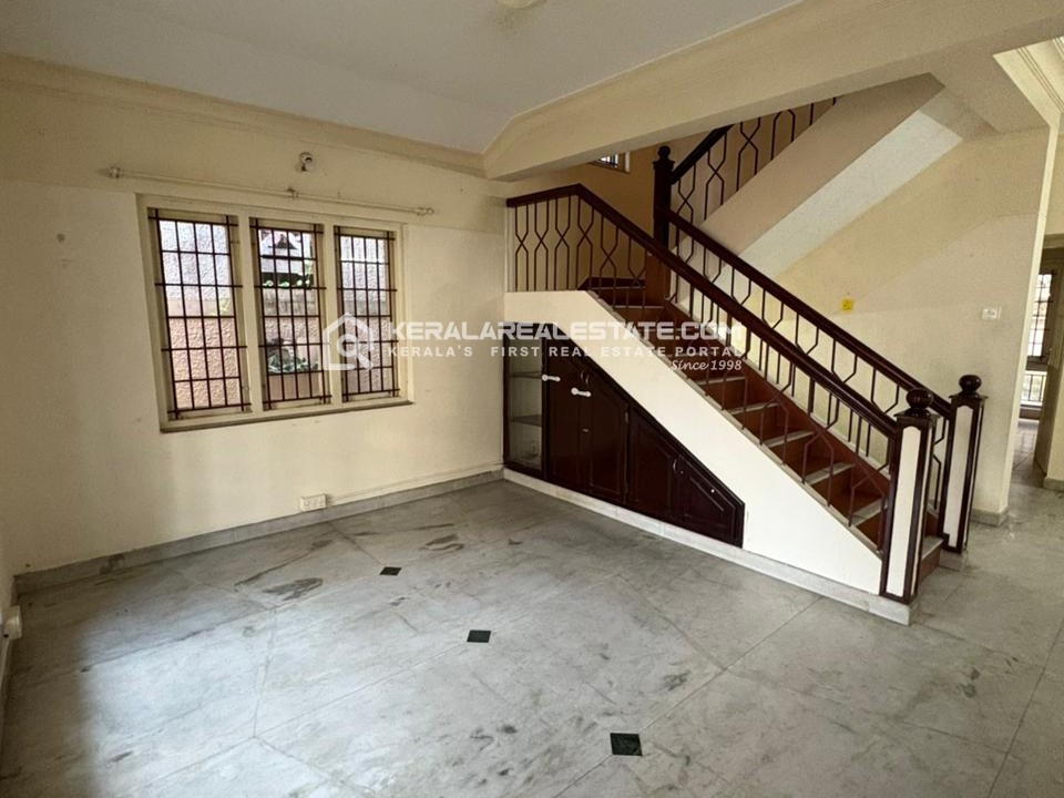 Villa for Sale in Palachuvadu, Kakkanad, Ernakulam 