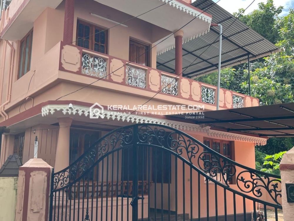 3 BHK House for Sale in Eroor, Ernakulam 