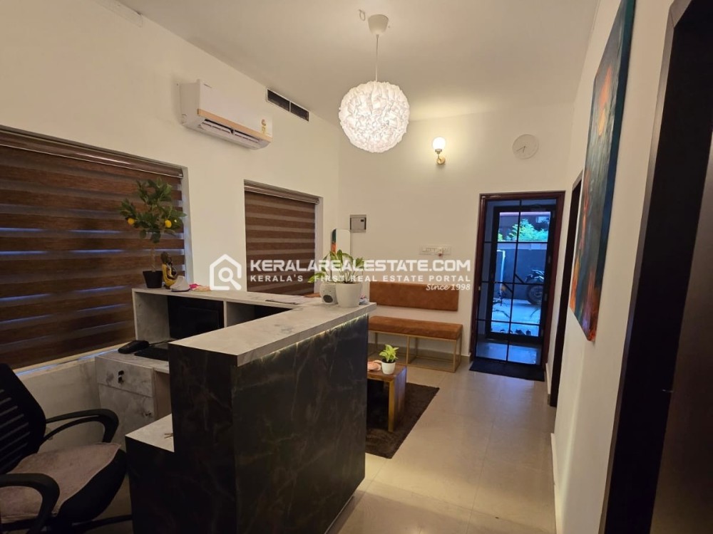 Commercial Building for Rent Near Changampuzha Metro Station, Edappally, Ernakulam 